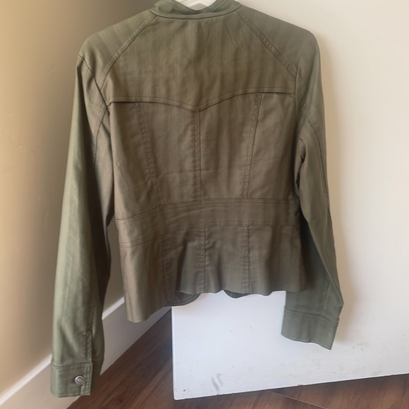 Fitted military green/very light brown color jacket. - Picture 2 of 3